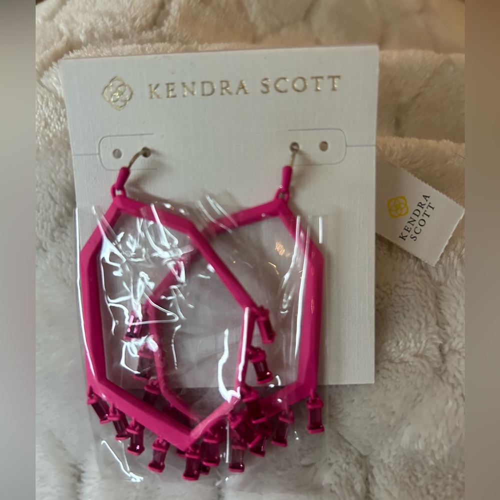brand new kendra scott earrings